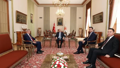 TBMM Başkanı Kurtulmuş, 3 partinin genel başkanlarını kabul etti