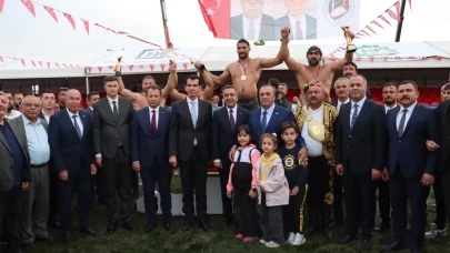 Başpehlivanlar Sungurlu'da meydana çıktı