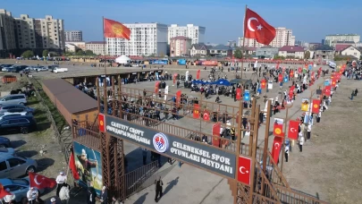 Kırgızistan-Türkiye Manas Üniversitesi'nde 2. Geleneksel Spor Oyunları heyecanı