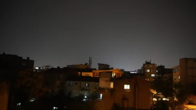 Balıkesir'de 6,1 büyüklüğünde deprem! Ekonomi yönetiminden art arda mesaj