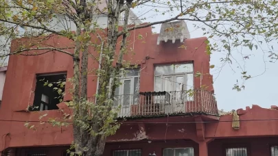 Zonguldak’ta yıkımda tehlikeli anlar! Vatandaşların duyarsızlığı pes dedirtti