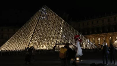 Dünyaca ünlü müze 7 dakikada soyuldu! Louvre soygununda yeni detaylar ortaya çıktı