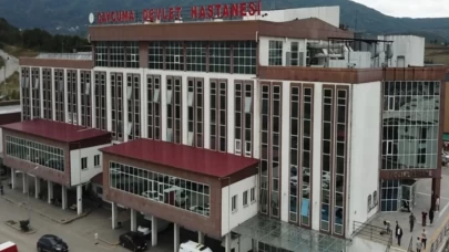 Zonguldak'ta karın ağrısıyla gittiği hastanede ölü doğum yaptı