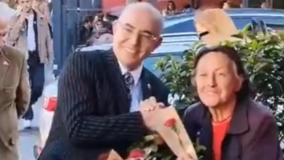 Bahçelievler’de 102. yıl coşkusu! MHP’li Karakaya vatandaşlarla buluştu