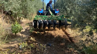 Alaşehir'de çiftçilerin yağmur sevinci