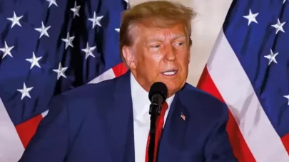 ABD’de hükümet krizi sürerken Trump’tan tartışma yaratan “Beyaz Saray banyosu” paylaşımı