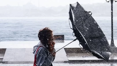 Meteoroloji’den kuvvetli yağış ve fırtına uyarısı! Sıcaklıklar 7 derece birden düşecek