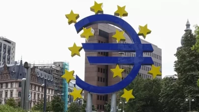Euro Bölgesi'nde yıllık enflasyon eylülde yüzde 2,2 oldu