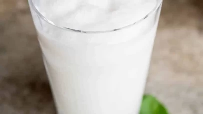 Ayran Kaç Kalori? Hazır, Sodalı ve Ev Yapımı Ayran Kalori Değerleri