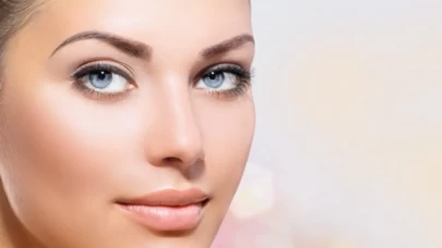 Bu bitki tozu ciltteki kusurları silip atıyor