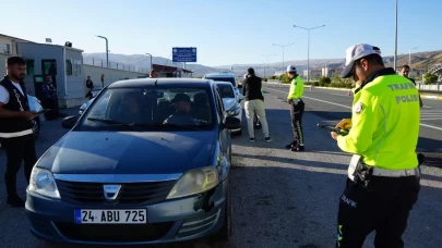 Erzincan’da ölüm yolu güvenli hale geldi: Çelik bariyerler hayat kurtardı