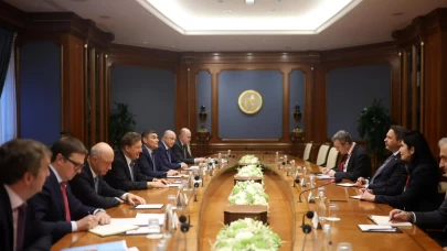 Moskova’da kritik buluşma! Enerji Bakanı Bayraktar, Gazprom Başkanı ile görüştü