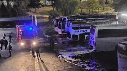 AŞTİ'de park halindeki otobüste yangın