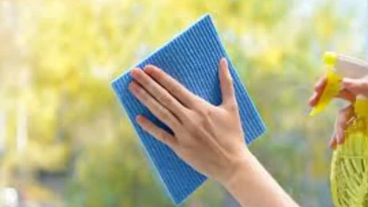 Sodayla cam silmenin etkili formülü