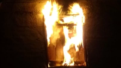 Bolu’da samanlık yangını korkuttu: Ev küle döndü