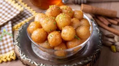 Lokma Tatlısı Kaç Kalori? Çikolatalı ve Şerbetli Lokma Kalori Değerleri