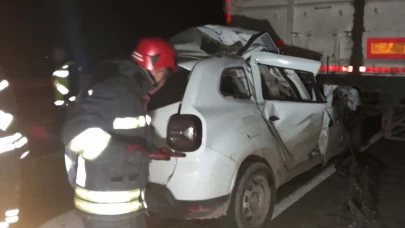 Konya’da TIR’a arkadan çarpan otomobilin sürücüsü hayatını kaybetti