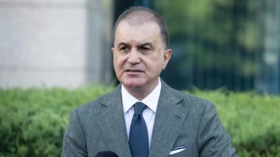 Ömer Çelik'ten PKK'nın Türkiye'den çekilmesine ilişkin ilk açıklama: Terörsüz Türkiye tarihi bir adımdır