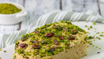 Tahin Helvası Kaç Kalori? Besin Değerleri ve Faydaları