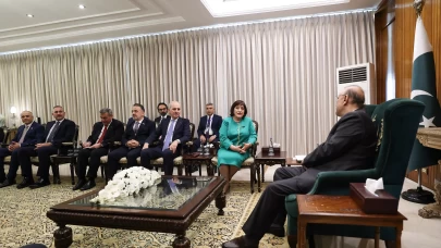 TBMM Başkanı Kurtulmuş, Pakistan Cumhurbaşkanı Zerdari ile görüştü