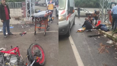 16 yaşındaki gencin kahreden ölümü: Hatay'da servis minibüsü ile motosiklet çarpıştı