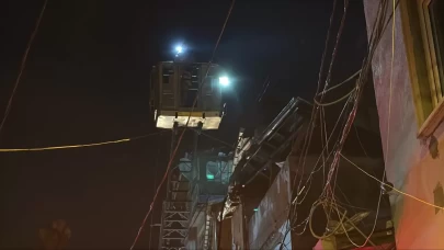 Şişli'de bir apartmanın çatı katında çıkan yangın söndürüldü