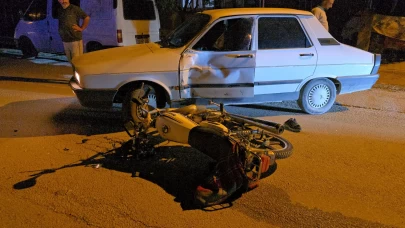 Adana’da otomobil ile motosiklet çarpıştı: 1 yaralı