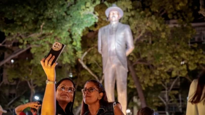 Venezuela’da tarihi gün: Doktor Hernandez ve Rahibe Rendiles aziz ilan edildi