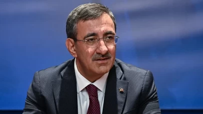 Cumhurbaşkanı Yardımcısı Yılmaz, yeni yasama yılı resepsiyonunda soruları yanıtladı