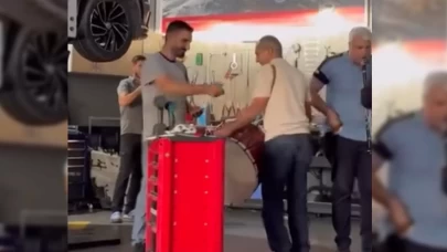 Elazığ Oto Sanayisi’nde renkli anlar: Davul zurnayla aracını teslim aldı