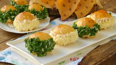 Çay saatlerini şölene çevirecek sakallı poğaça tarifi