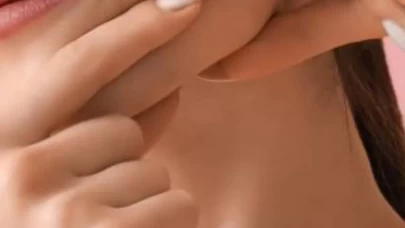 Yüz kaslarını güçlendiren basit ve etkili egzersizler