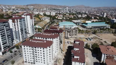 Elazığ'da 1216 depremzede aile yeni evlerine yerleşti