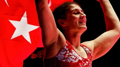 Milli güreşçi Nesrin Baş üçüncü kez dünya şampiyonu oldu