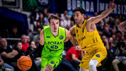 TOFAŞ, evinde İspanyol ekibi Tenerife’ye mağlup oldu