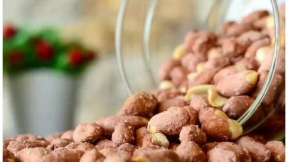 Fıstık Kaç Kalori? Çeşitlerine Göre Fıstık Kalori Değerleri