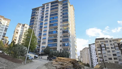 Ankara’da inşaat kazısında toprak kayması paniği