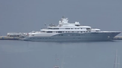 Dünyaca ünlü 110 metrelik yat 'Radiant' Bodrum’da yakıt ikmali yaptı