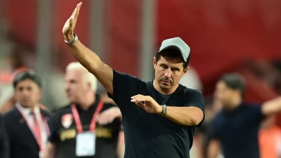 Emre Belözoğlu'ndan istifa mesajı