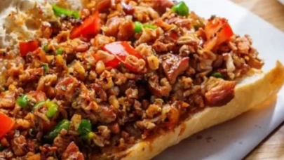 Yarım, Çeyrek ve Ekmek Arası Kokoreç Kaç Kalori? Besin Değerleri ve Diyette Tüketimi