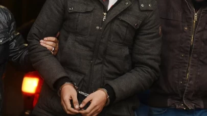 İstanbul'da darbettikleri kuyumcunun kasasındaki altınları çalan 6 şüpheli tutuklandı