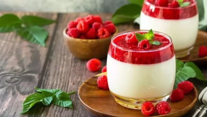 Ev yapımı jelatinsiz Panna Cotta tarifi