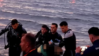 Çanakkale'de batan teknedeki 2 kişi öldü, kayıp 1 kişi aranıyor