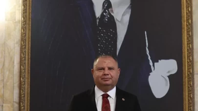 MHP’li Öztürk’ten 29 Ekim Cumhuriyet Bayramı mesajı: Türkiye Cumhuriyeti ilelebet payidar kalacaktır!