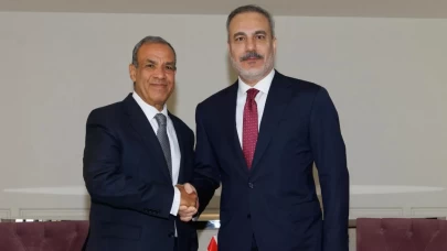 Bakan Fidan, Mısırlı mevkidaşı ile Gazze'yi görüştü