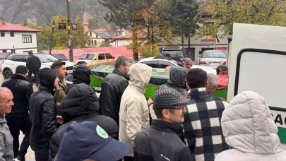 Bolu’da vahşet: Eşi tarafından tüfekle vurulan kadın toprağa verildi