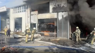 Beylikdüzü'nde sanayi sitesinde yangın