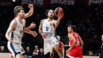 Anadolu Efes, EuroLeague heyecanını Antalya’ya taşıyor