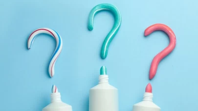 Diş macunuyla pürüzsüz cilde kavuşmanın 3 altın formülü