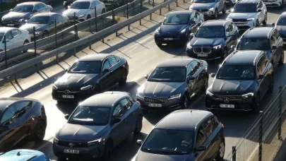 İstanbul’da hafta başında yoğun trafik alarmı